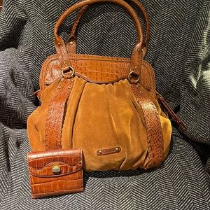 Chic Brown Suede and Leather Handbag